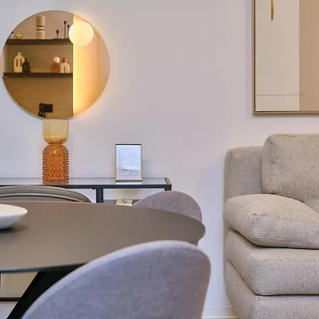 Splitful Apartment *