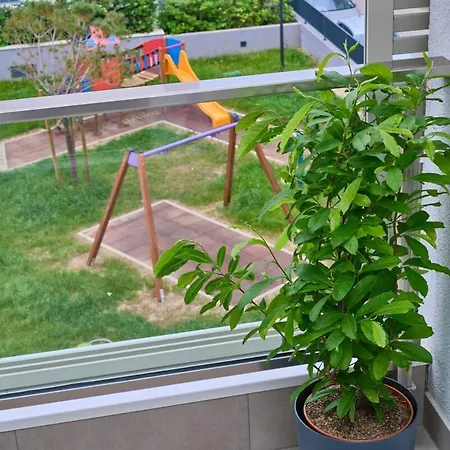 Splitful アパート *