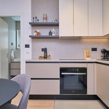 アパート Splitful